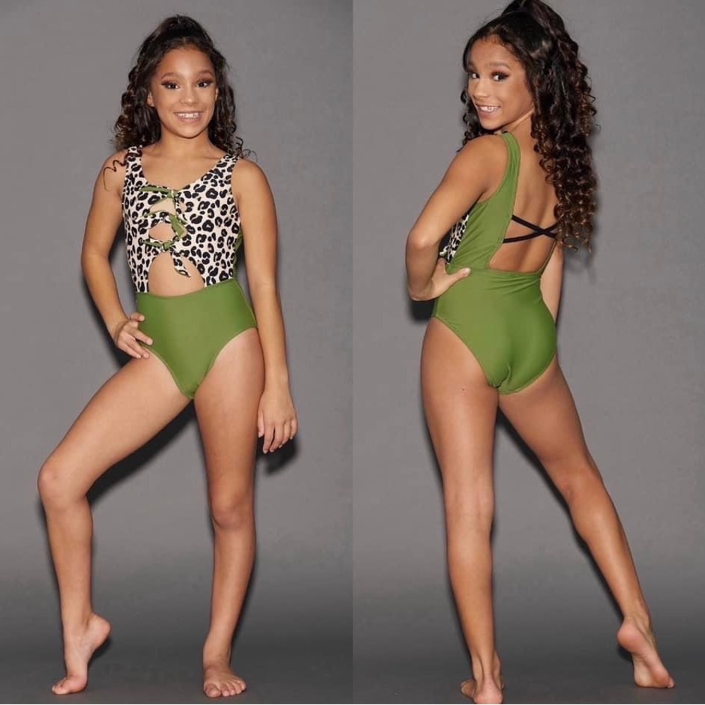 Kandi Koture Green and Leopard Front Tie Leotard